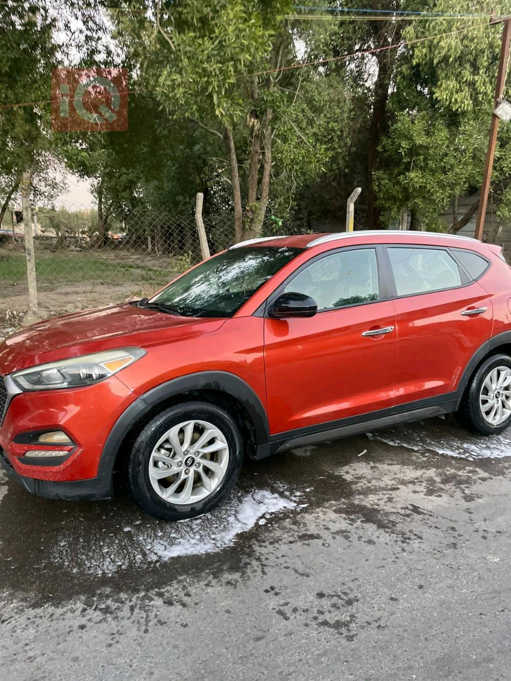 Hyundai Tucson